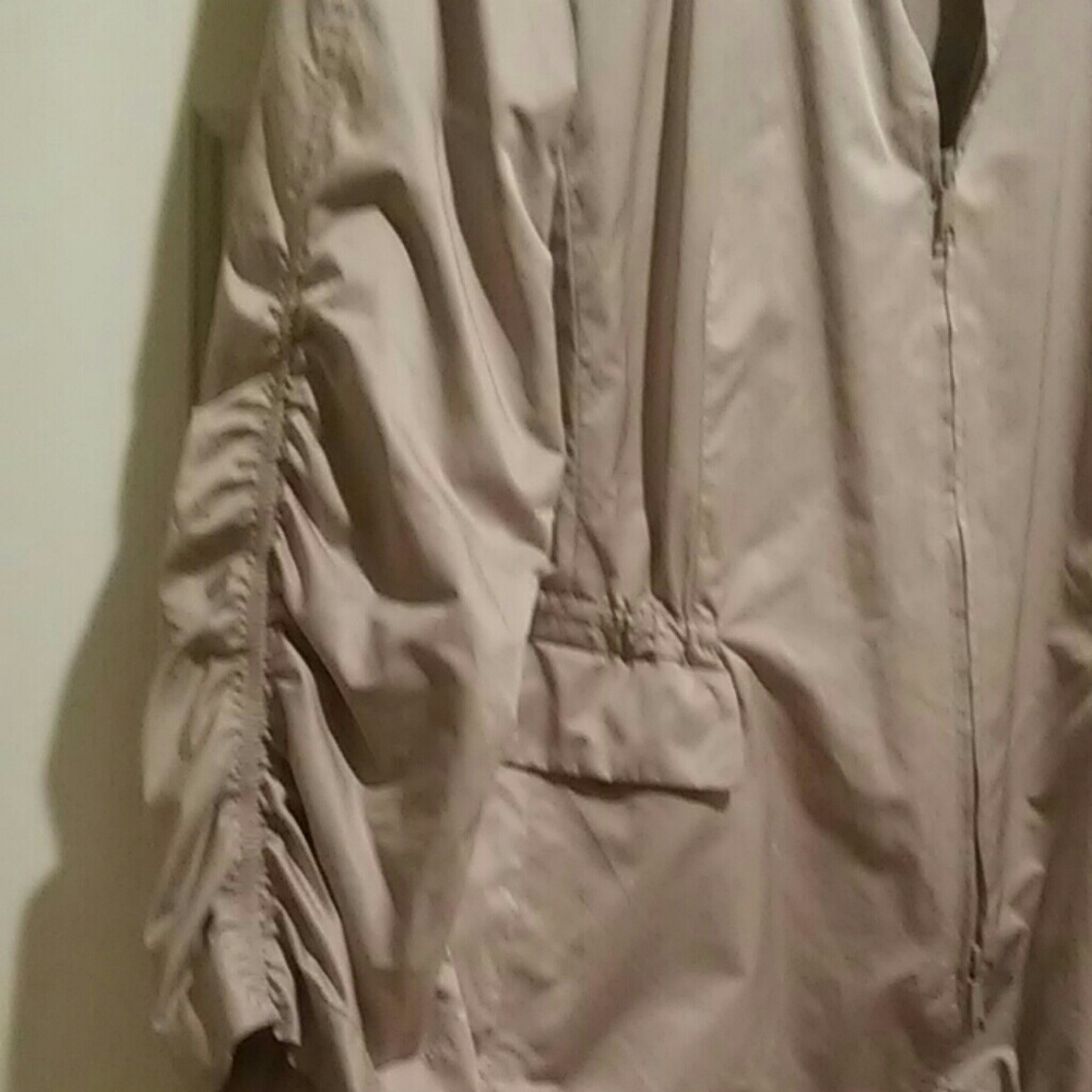 Jacket - Picture 3 of 3